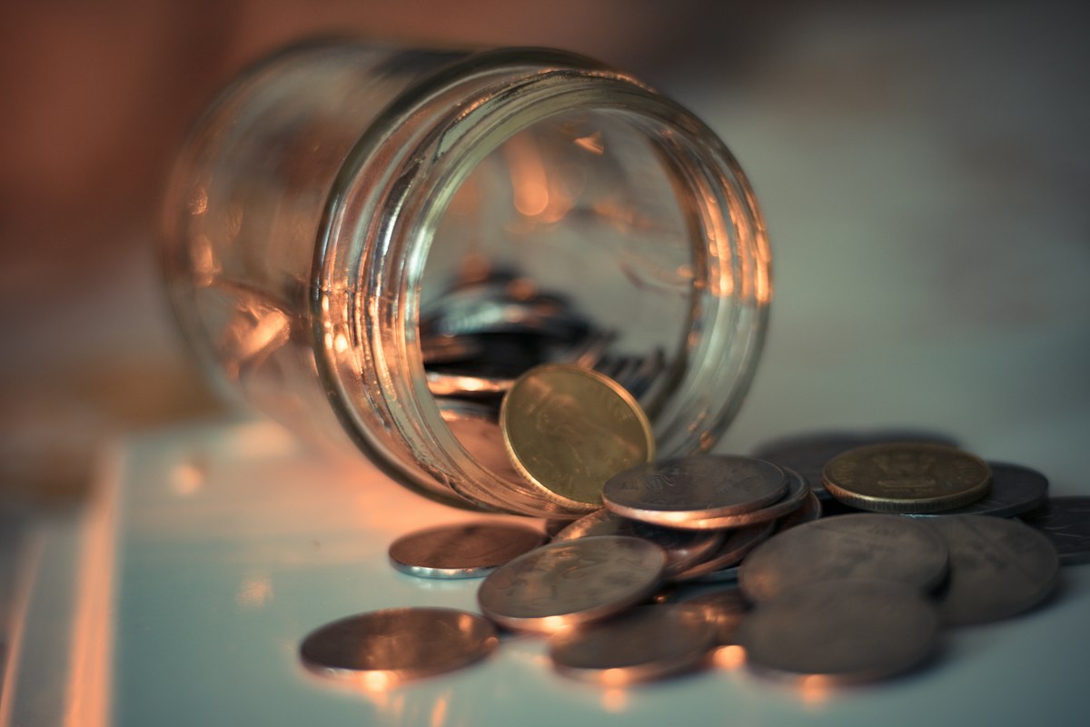 Interest Calculator: Simple vs Compound Interest